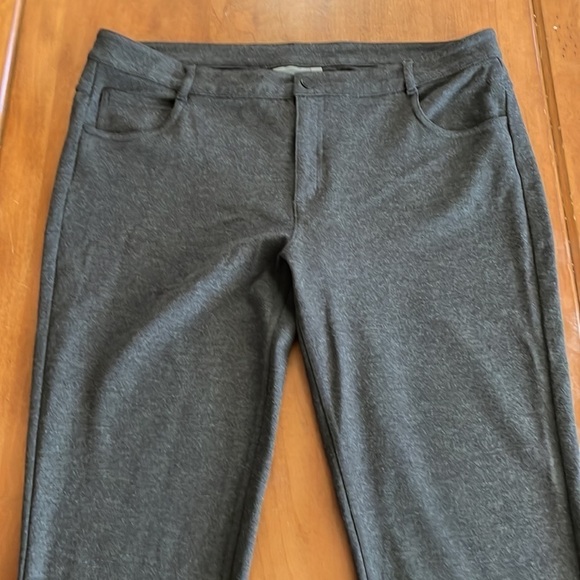 Athleta Pants Size 14P - Picture 2 of 11